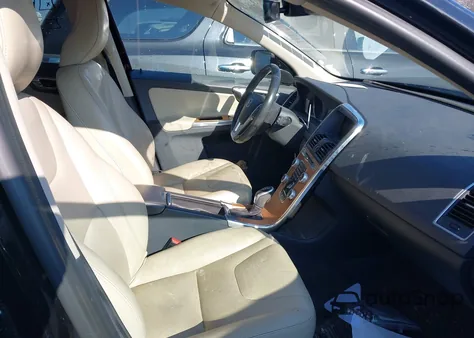 2017 Volvo Xc60 T5 Inscription from USA, damaged, VIN YV440MRU1H2174252